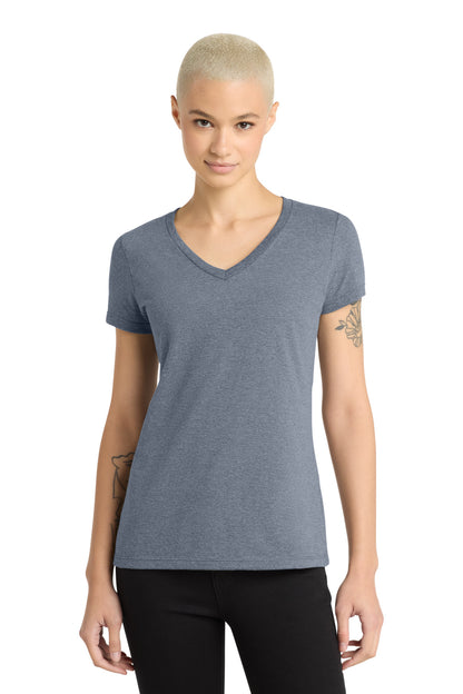 Camiseta de cuello en V para mujer District Perfect Weight (DM1170L)