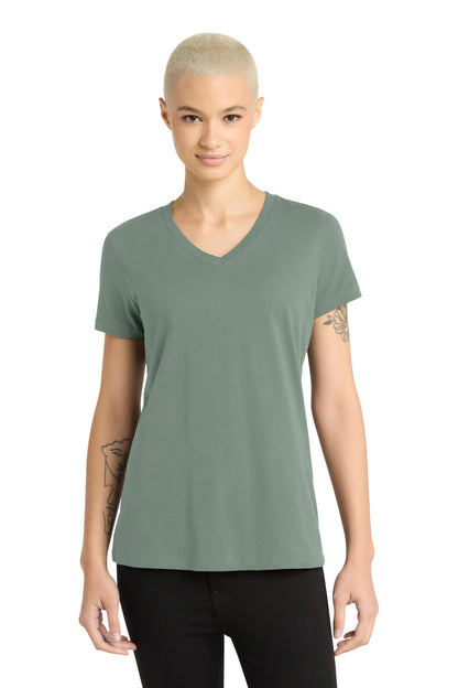 Camiseta de cuello en V para mujer District Perfect Weight (DM1170L)