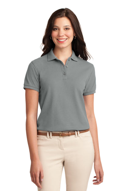 Polo Port Authority Silk Touch™ para mujer (L500)