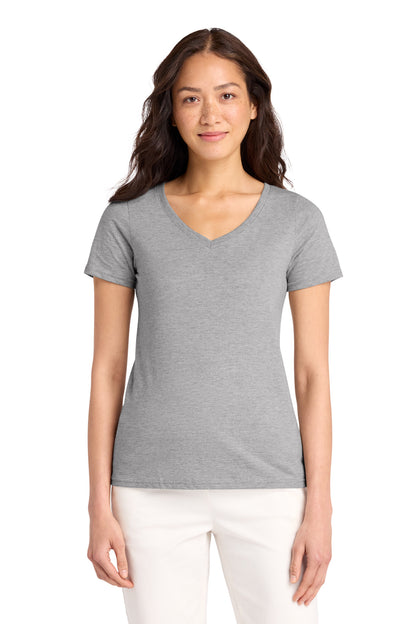 Camiseta de cuello en V para mujer Daily de Volunteer Knitwear™ (LVL45V)