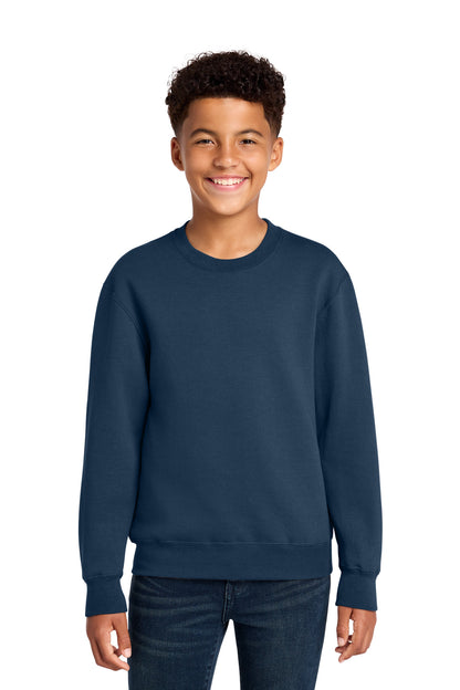 Sudadera con cuello redondo y forro polar Youth Core de Port & Company (PC78Y)