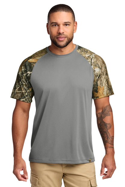 Camiseta de rendimiento con bloques de color Russell Outdoors™ Realtree (RU151)